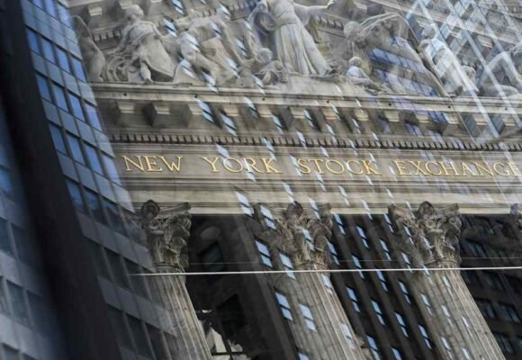 Leopold Aschenbrenner’s Situational Awareness seeks to raise capital after AI rout